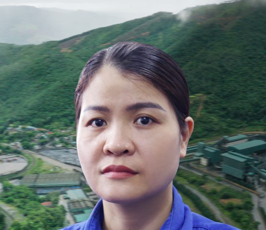 “Bông hồng đất mỏ”