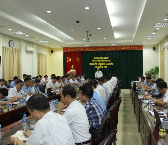 Giao ban điều hành sản xuất, tiêu thụ than tháng 8 năm 2023